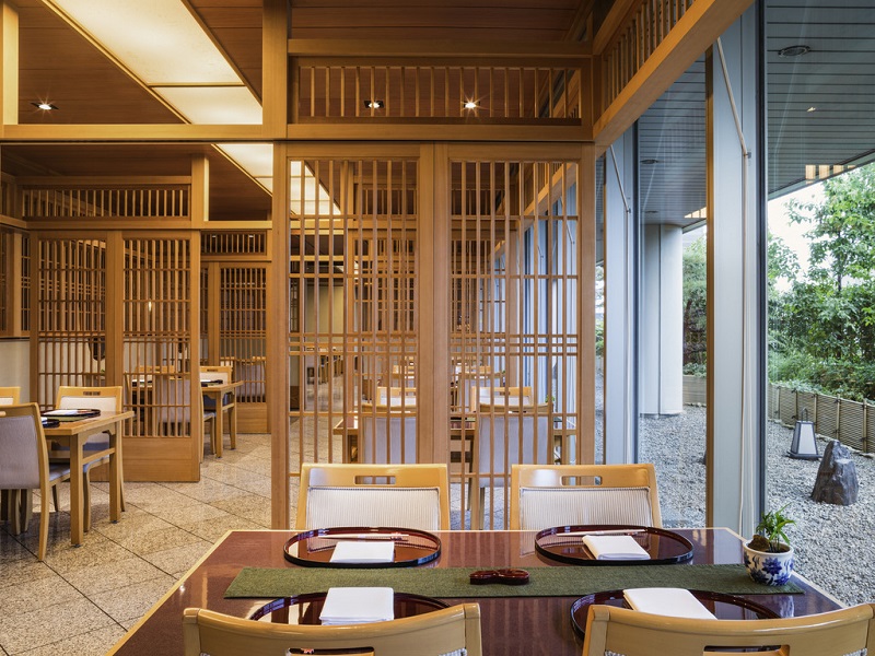 Bảng màu trong thiết kế nội thất quán ăn Nhật