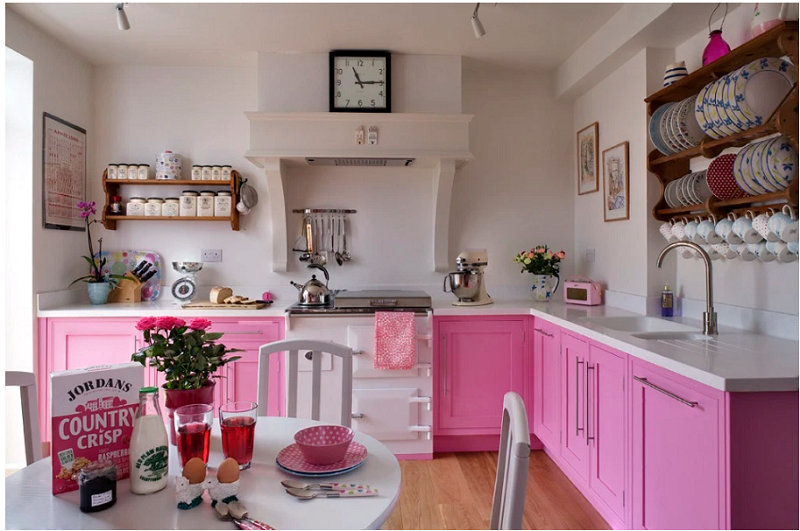 Tủ bếp chữ L đẹp gam hồng